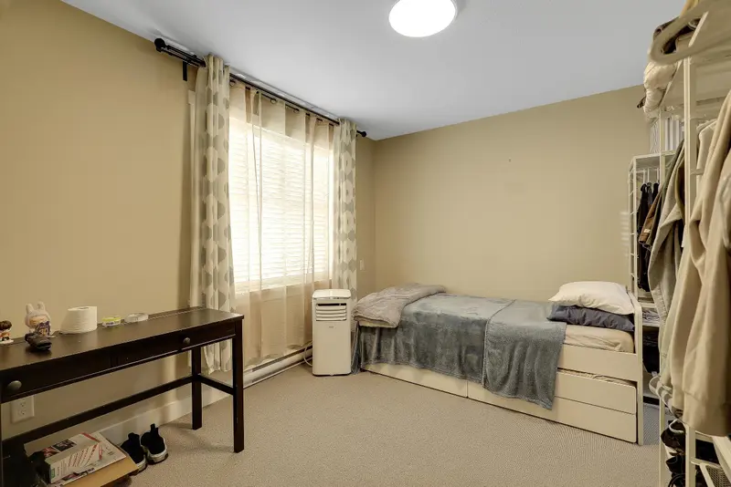 209 19936 56 AVENUE - photo 3 of 24