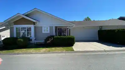 26 6885 184TH STREET