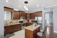 6814 192 STREET - thumbnail 3