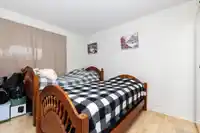 10520 HOLLY PARK LANE - thumbnail 16