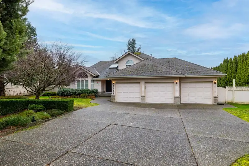 12268 57 AVENUE - photo 1 of 40
