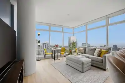 2810 13495 CENTRAL AVENUE