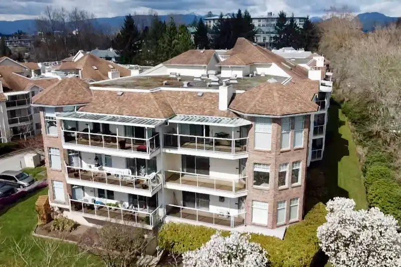 203 22611 116 AVENUE - photo 2 of 25