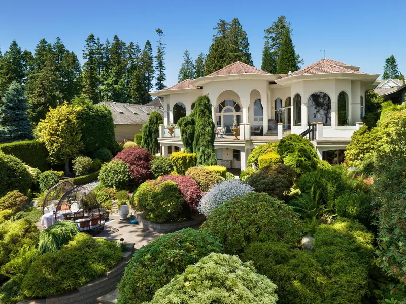 13464 13A AVENUE - photo 3 of 25