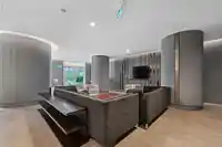1102 9887 WHALLEY BOULEVARD - thumbnail 22