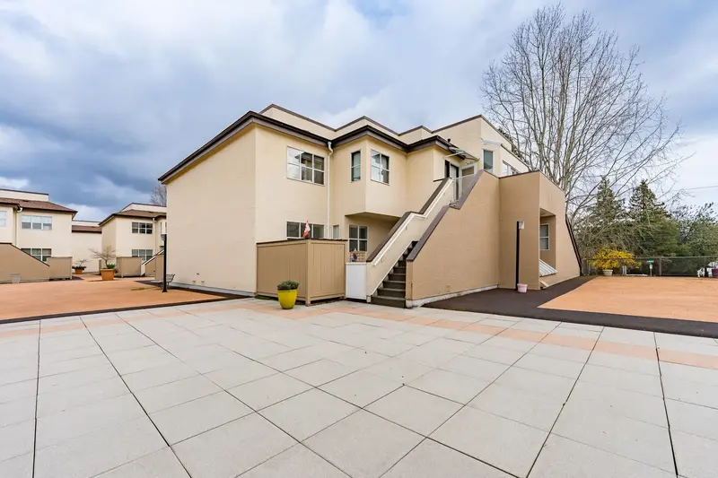 36 7540 ABERCROMBIE DRIVE - photo 2 of 25