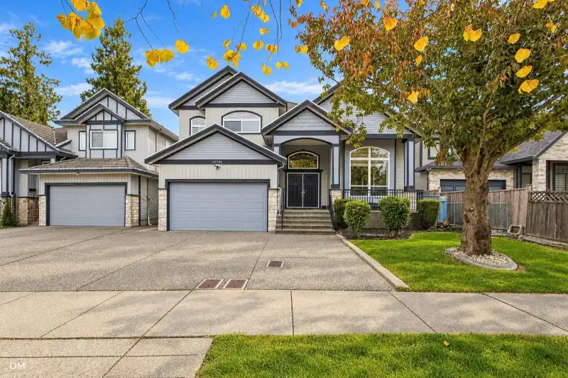 12761 60A AVENUE - photo 1 of 40