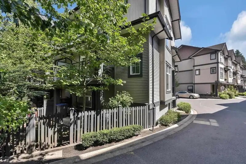 30 6123 138 STREET - photo 3 of 24