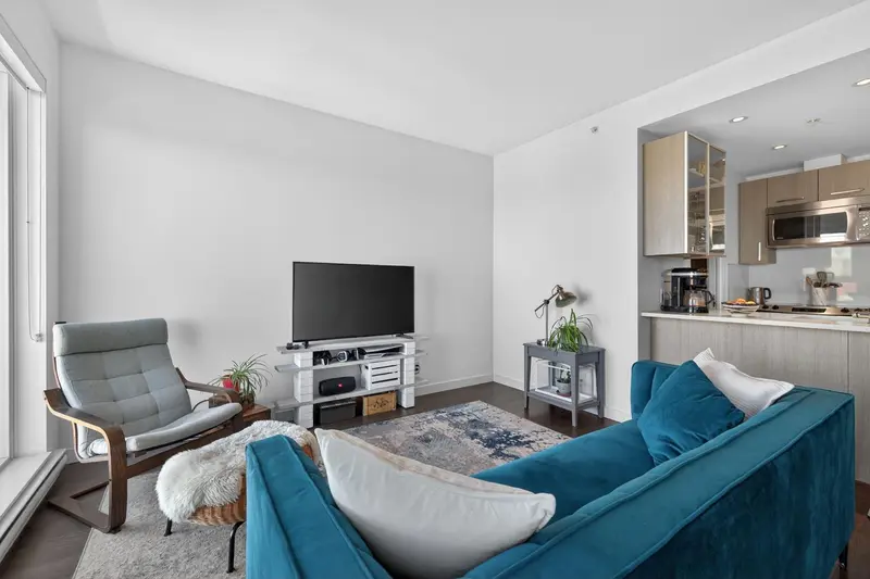 PH9 983 E HASTINGS STREET - photo 4 of 24