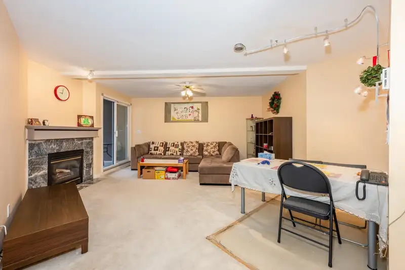 208 14981 101A AVENUE - photo 3 of 17