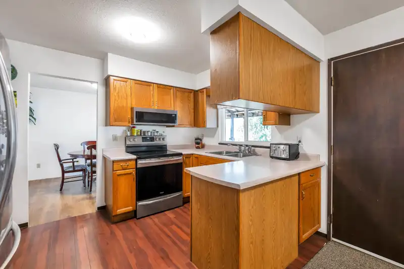 5927 184 STREET - photo 3 of 40