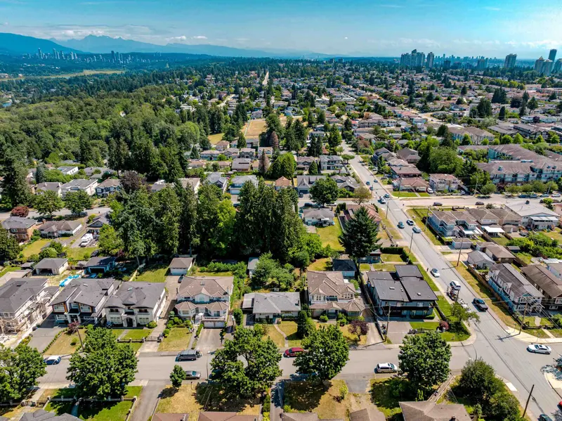 6338 SELMA AVENUE - photo 3 of 25