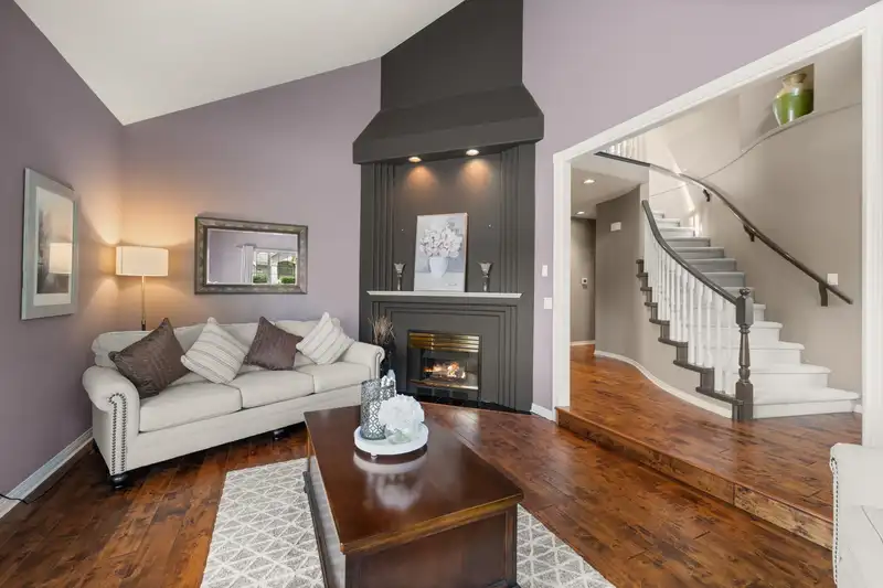 18590 63A AVENUE - photo 3 of 40