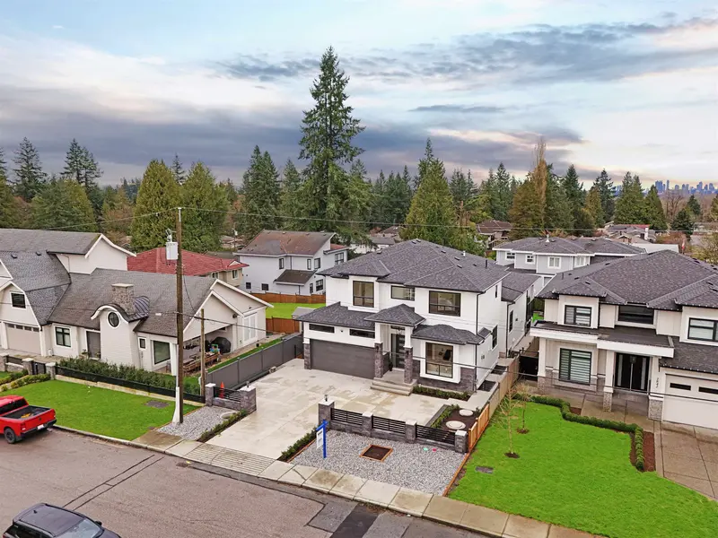 1846 LEMAX AVENUE - photo 3 of 25