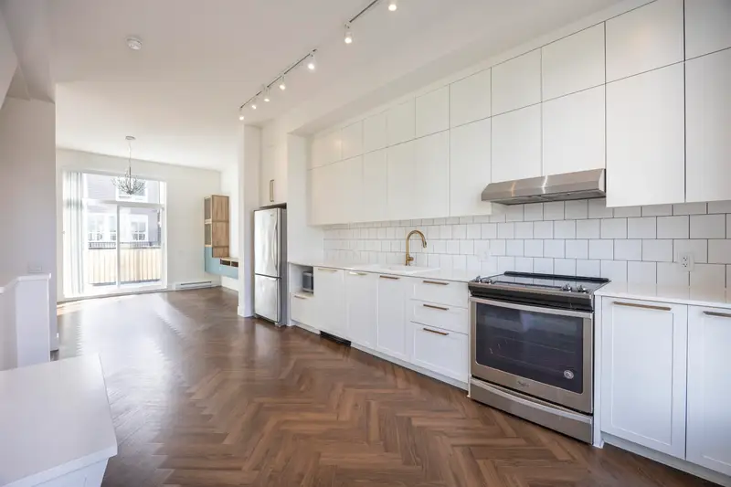 4 15828 27 AVENUE - photo 3 of 25