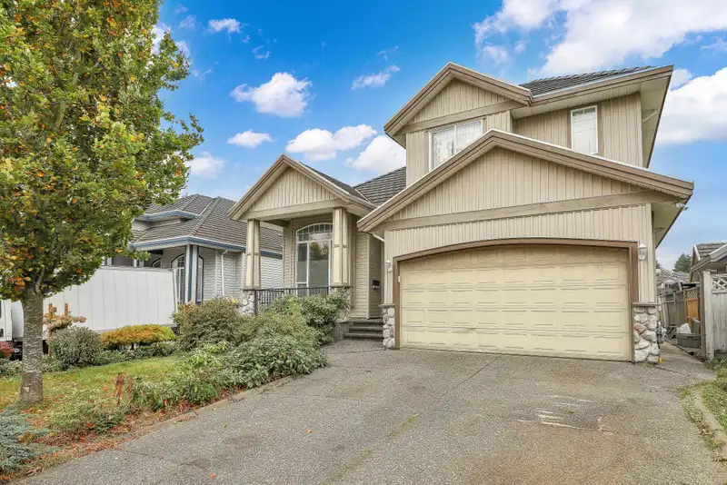 8333 146TH STREET - photo 1 of 40
