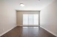 302 5811 177B STREET STREET - thumbnail 4