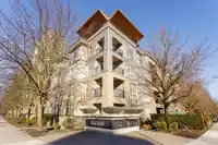 327 13321 102A AVENUE - thumbnail 2