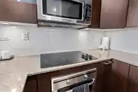 327 13321 102A AVENUE - thumbnail 9
