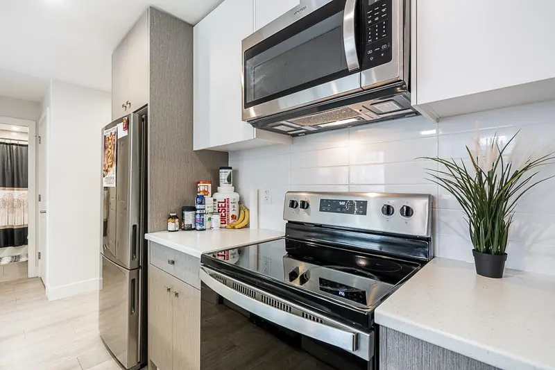 111 1516 MCCALLUM ROAD - photo 3 of 25