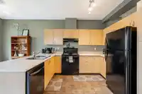 19 18828 69 AVENUE - thumbnail 9