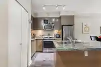 206 6430 194 STREET - thumbnail 6