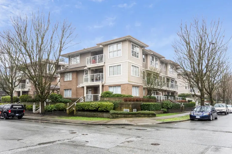 105 2432 WELCHER AVENUE - photo 1 of 23