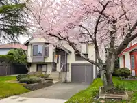 9768 151A STREET - thumbnail 3