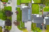 9484 126A STREET - thumbnail 36