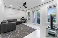 9484 126A STREET - thumbnail 7