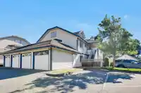 213 7837 120A ST STREET - thumbnail 1