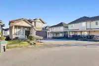 14516 81 AVENUE - thumbnail 3