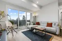 506 6285 KING GEORGE BOULEVARD - thumbnail 2