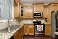 19377 72 AVENUE - thumbnail 12