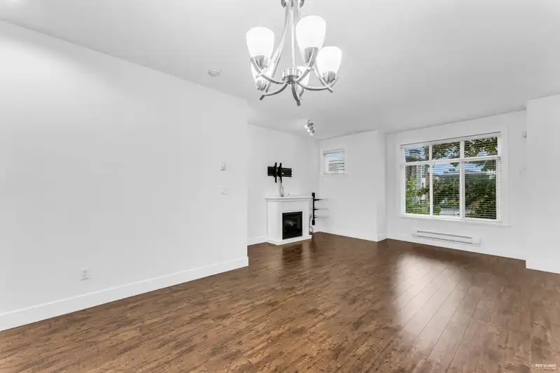 48 8418 163 STREET - photo 4 of 26