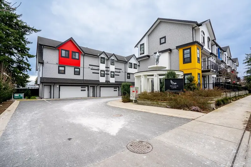 9 32160 PEARDONVILLE ROAD - photo 1 of 18