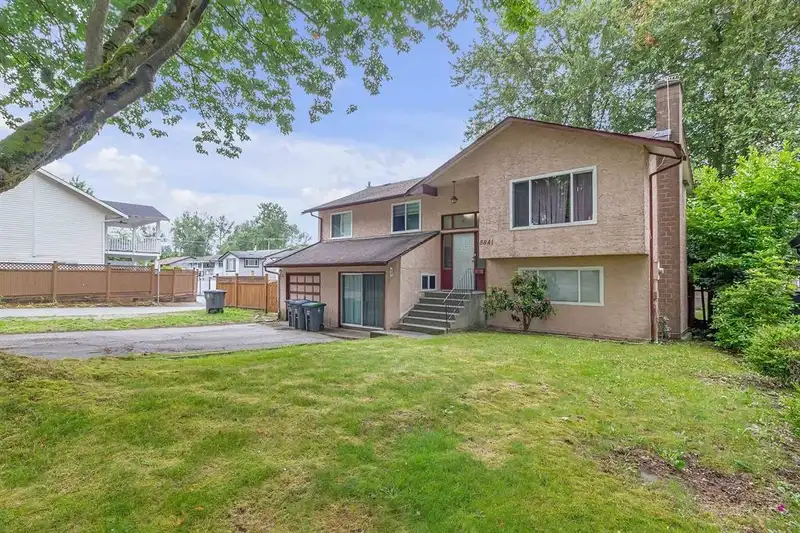8841 140A STREET - photo 1 of 23