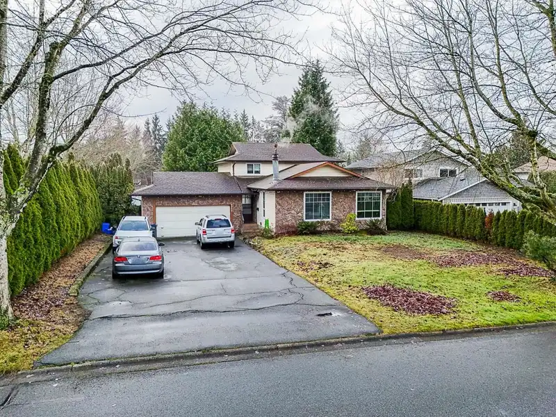 18252 60A AVENUE - photo 1 of 16