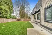 11051 131A STREET - thumbnail 38