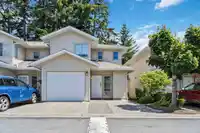 50 16016 82 AVENUE - thumbnail 3
