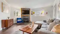 301 16137 83 AVENUE - thumbnail 2