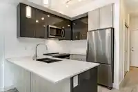 214 19567 64 AVENUE - thumbnail 3