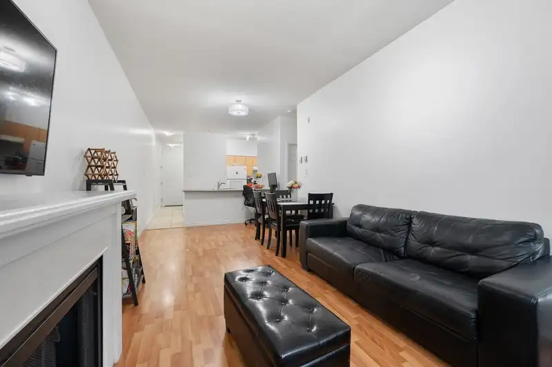 401 14859 100 AVENUE - photo 4 of 32