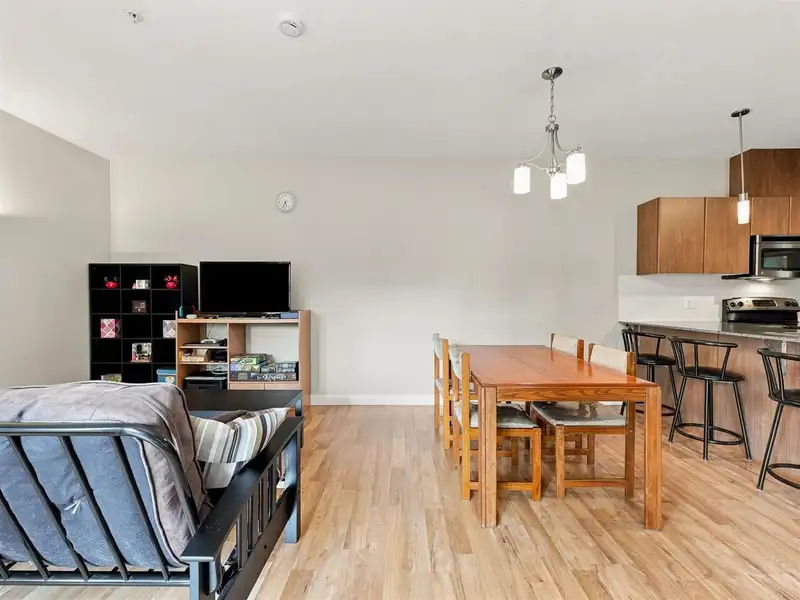 224 9655 KING GEORGE BOULEVARD - photo 3 of 23