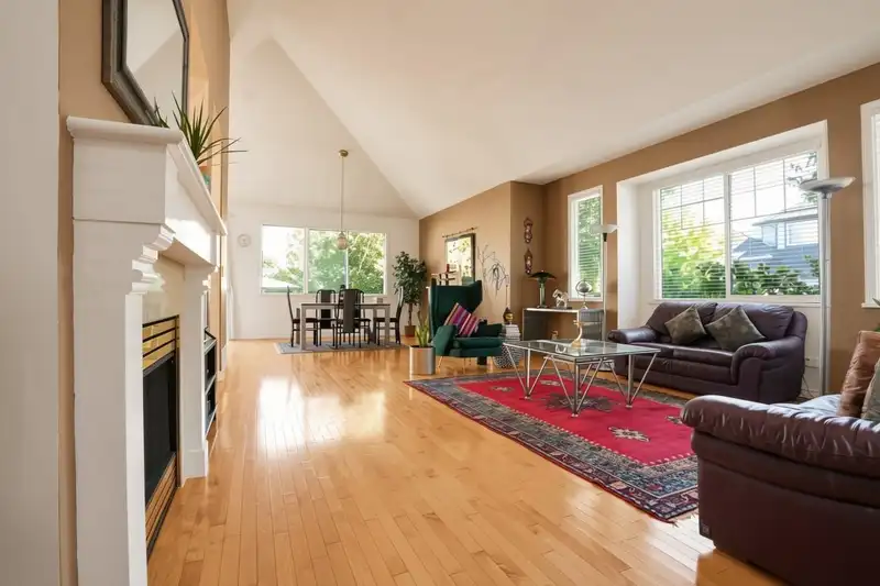7508 146 STREET - photo 2 of 39