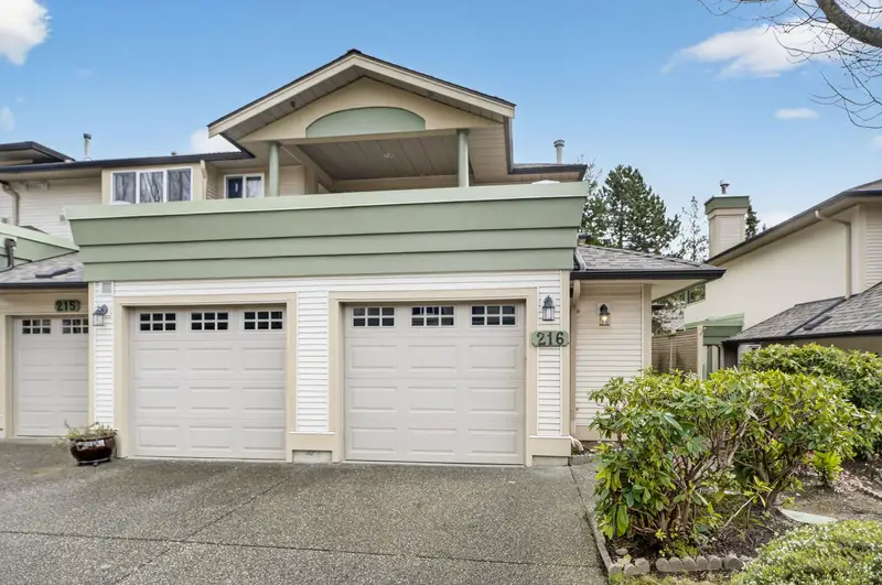 216 13888 70 AVENUE - photo 1 of 25