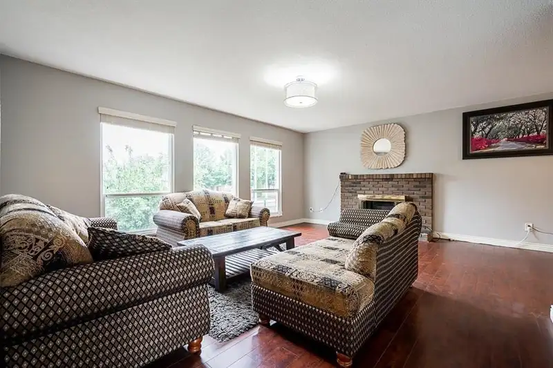 12845 64 AVENUE - photo 4 of 22