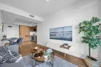 911 10448 UNIVERSITY DRIVE - thumbnail 4