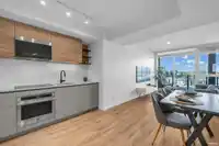 911 10448 UNIVERSITY DRIVE - thumbnail 5