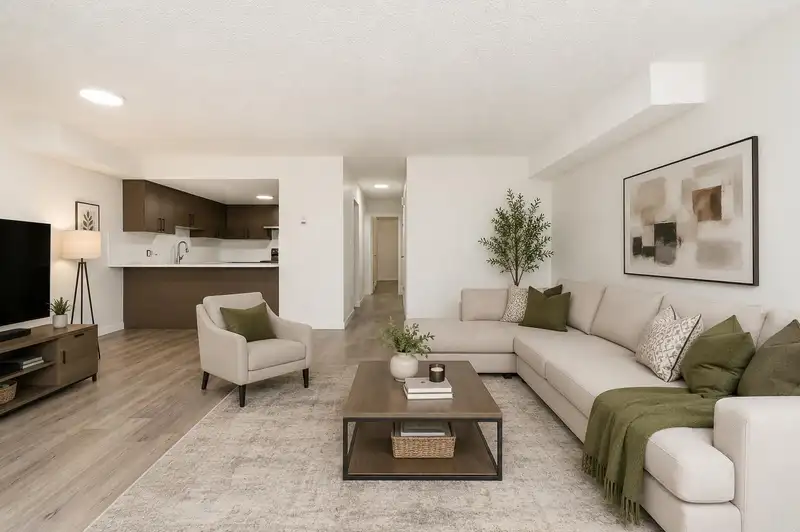 103 7090 133B STREET - photo 1 of 38